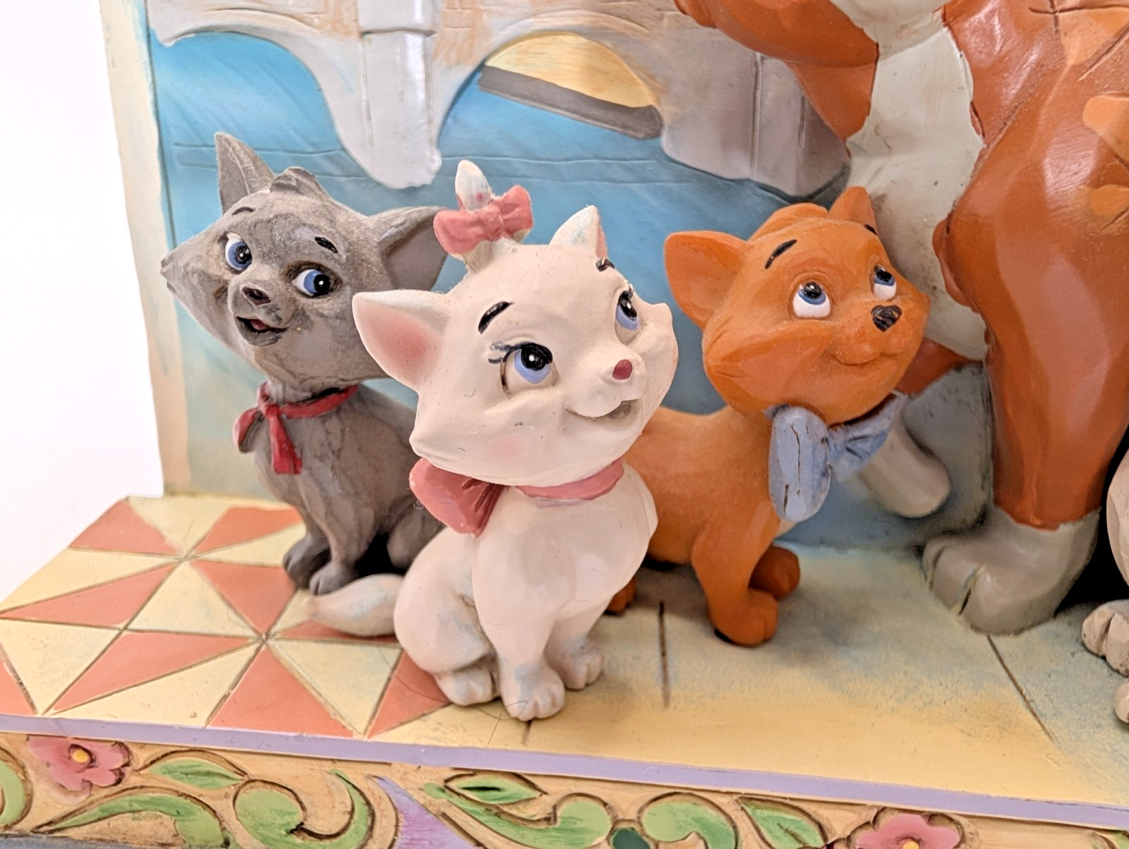 Alternate view of Disney Traditions Aristocats Long Ago in Paris storybook 6013080