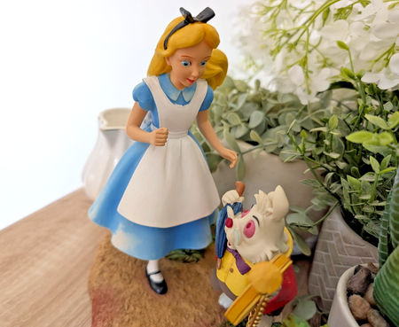 Disney Enchanting Collection Alice and White Rabbit Mr Rabbit Wait figurine photo 5