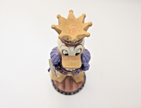 Disney Traditions Donald Duck Reigning Royal Nutcracker 6000948 – detail and condition photograph 13