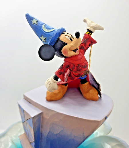 Disney Traditions Summit of Imagination (Sorcerer Mickey Masterpiece Figurine)7