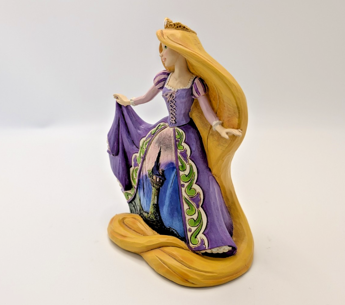 Disney Traditions Rapunzel Daring Heights 4045240 Castle Dress – detail and condition photograph 5
