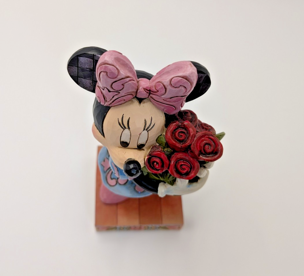 Disney Traditions Showcase Minnie La Vie En Rose Figurine With Flowers Boxed19