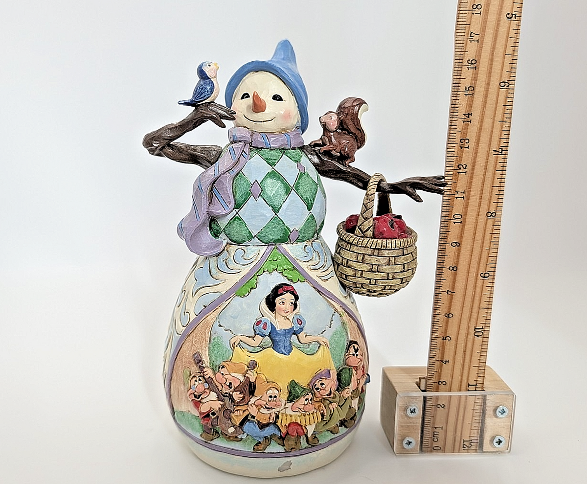 Disney Traditions Snow White Hi Ho Holidays 4046020 Christmas Figurine – detail and condition photograph 19