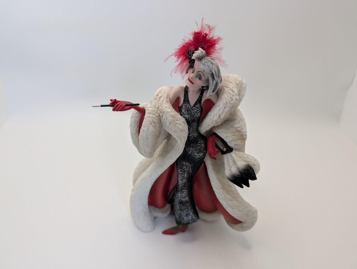 Disney Showcase Couture de Force Cruella De Vil figurine photo 16