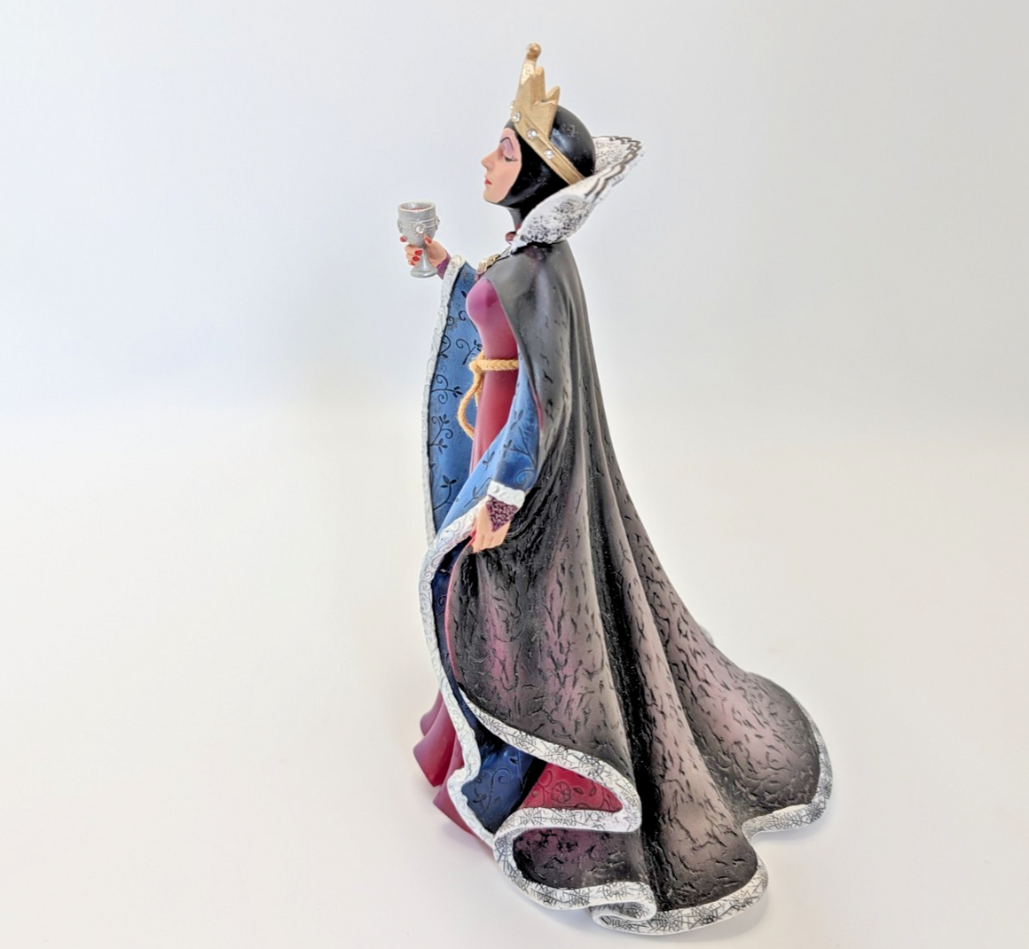 Disney Showcase Couture de Force Evil Queen figurine 4031539 photo 7