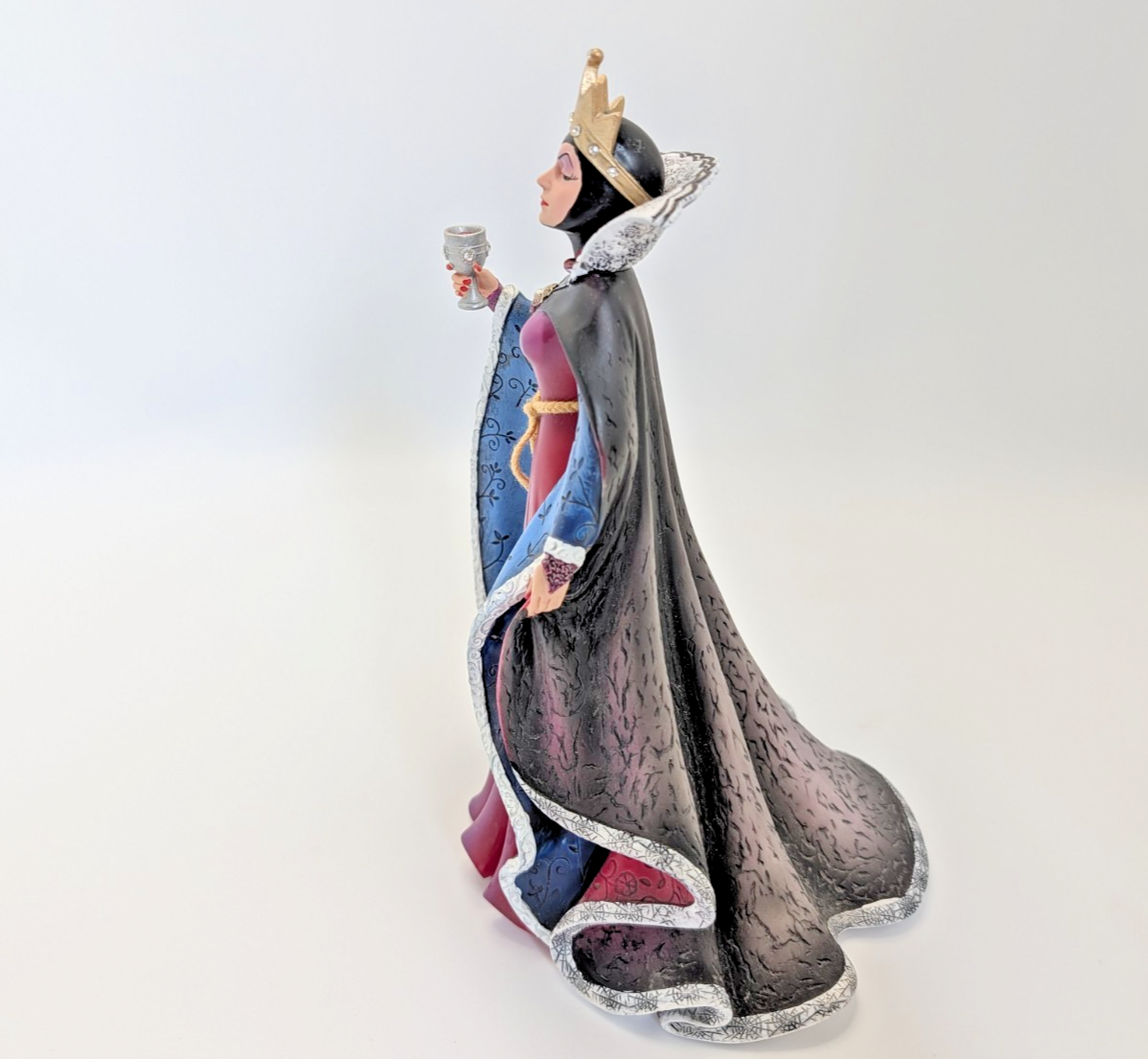 Disney Showcase Couture de Force Evil Queen figurine 4031539 photo 7