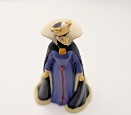 Disney Showcase Precious Moments Evil Queen Black as Night 143701 - Boxed - product view 10