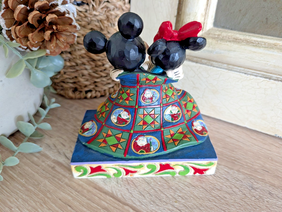 Disney Traditions Mickey and Minnie Warm Wishes 4057937 Unboxed