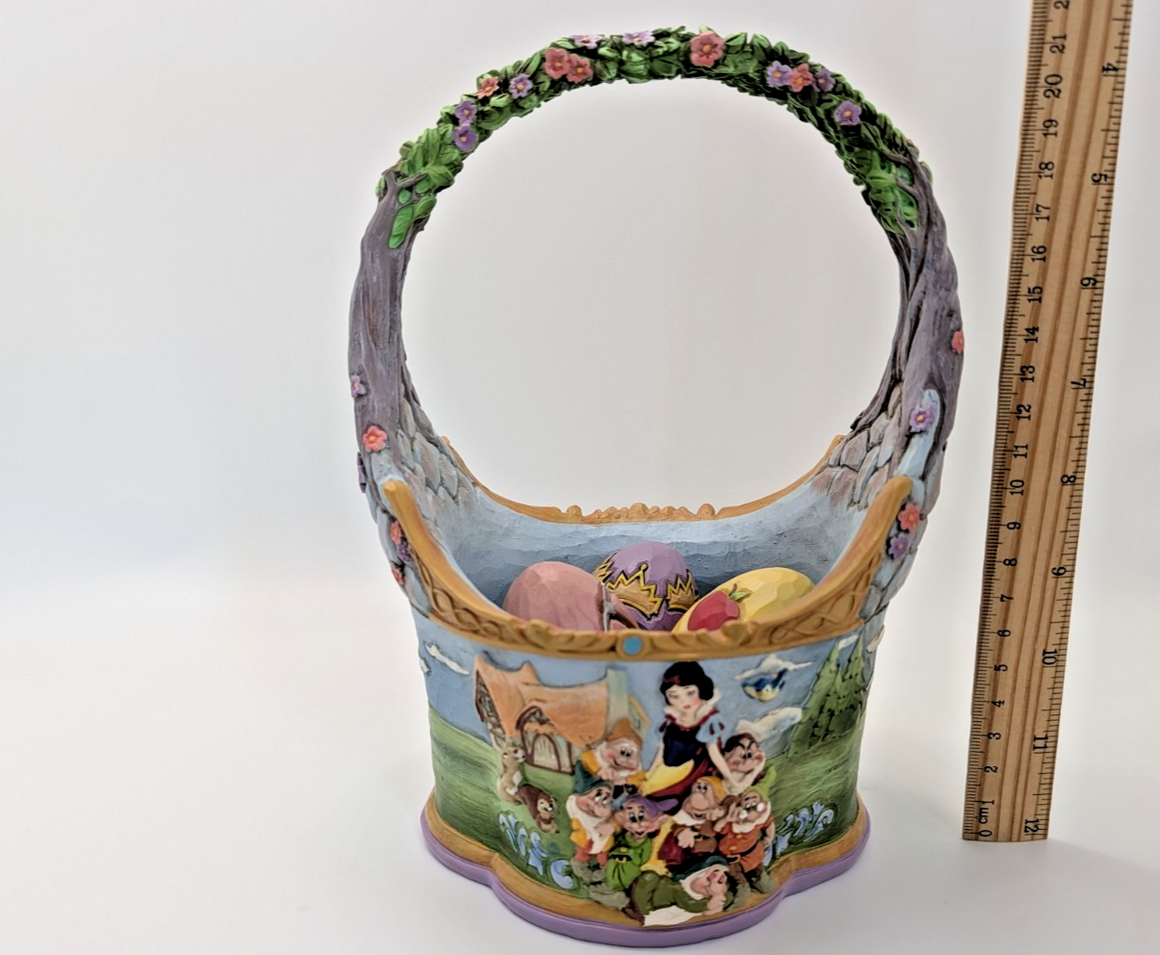 Disney Traditions Snow White The Tale That Started Them All figurine 6010105 photo 15