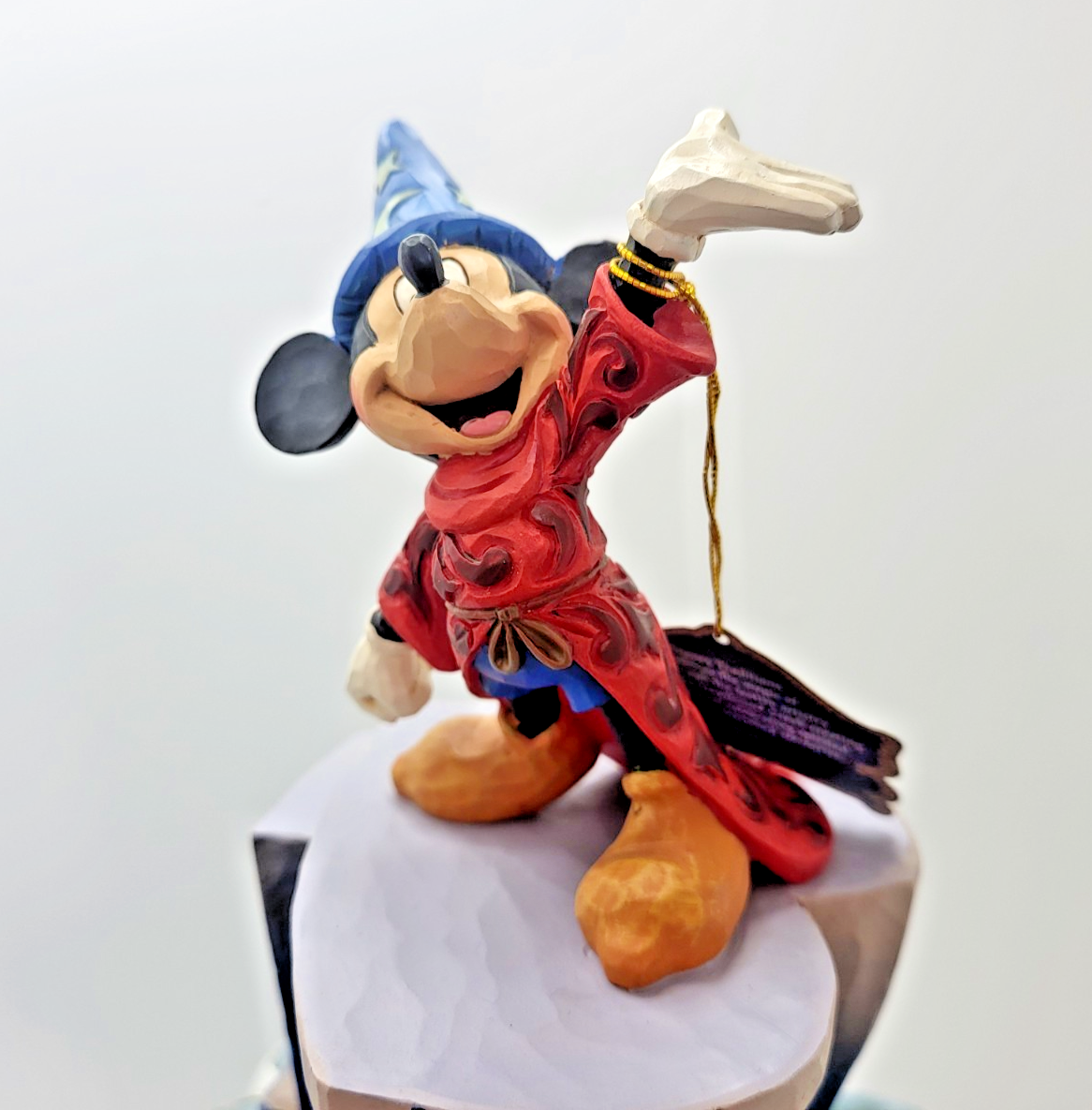 Disney Traditions Summit of Imagination (Sorcerer Mickey Masterpiece Figurine)8