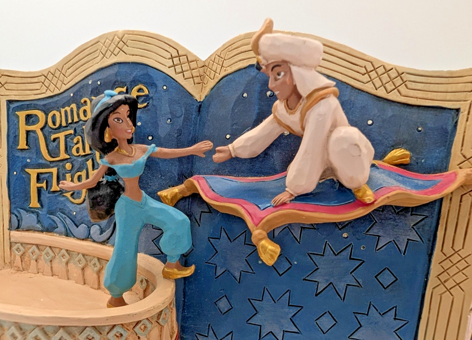 Disney Traditions Showcase Aladdin Figurine Jasmine Romance Takes Flight J Shore14