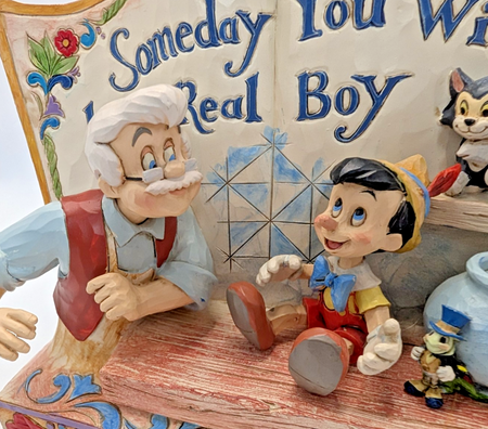 Disney Traditions Showcase Pinocchio Figurine Someday You Will Be A Real Boy12