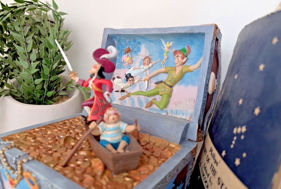 Disney Traditions Peter Pan Treasure Strewn Tableau Figurine 6008063 by Jim Shore