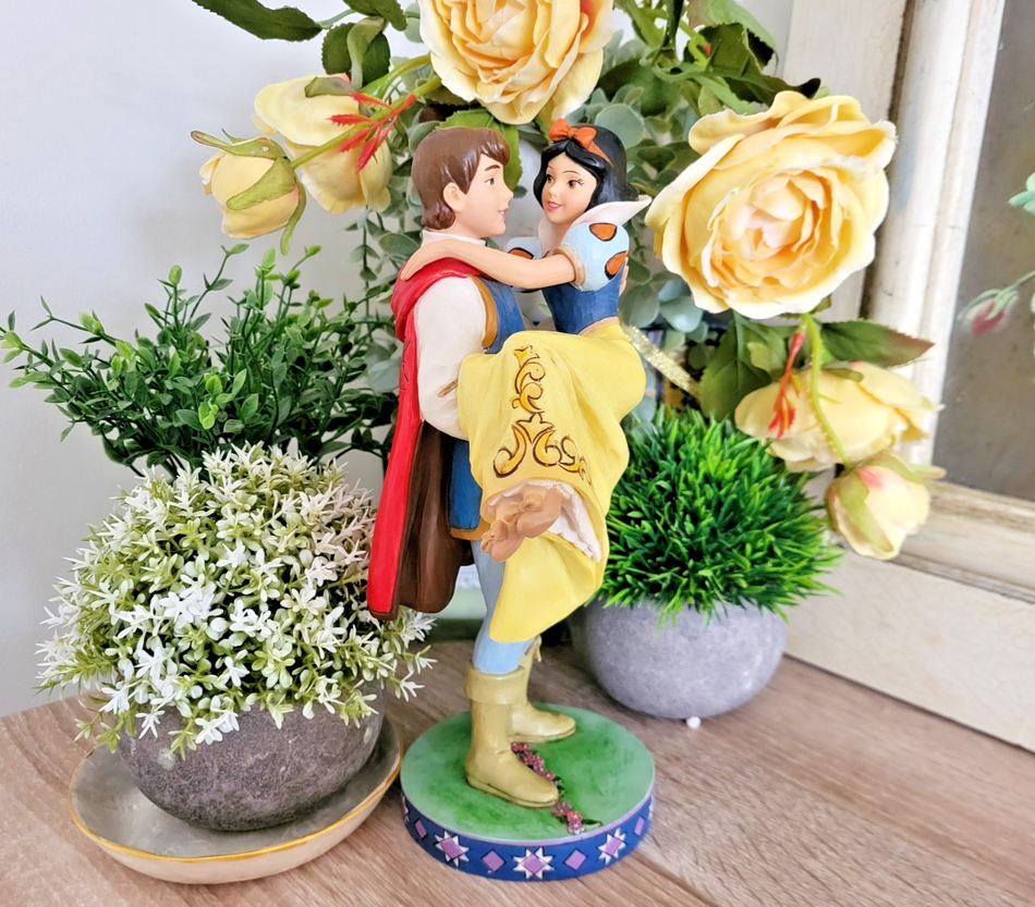 Disney Traditions Snow White & Prince Figurine Happily Ever After 4049623 Shore0