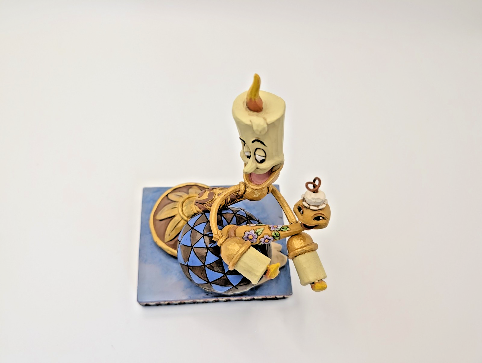 Disney Traditions Showcase Lumiere Plumette Romance By Candlelight Figurine15