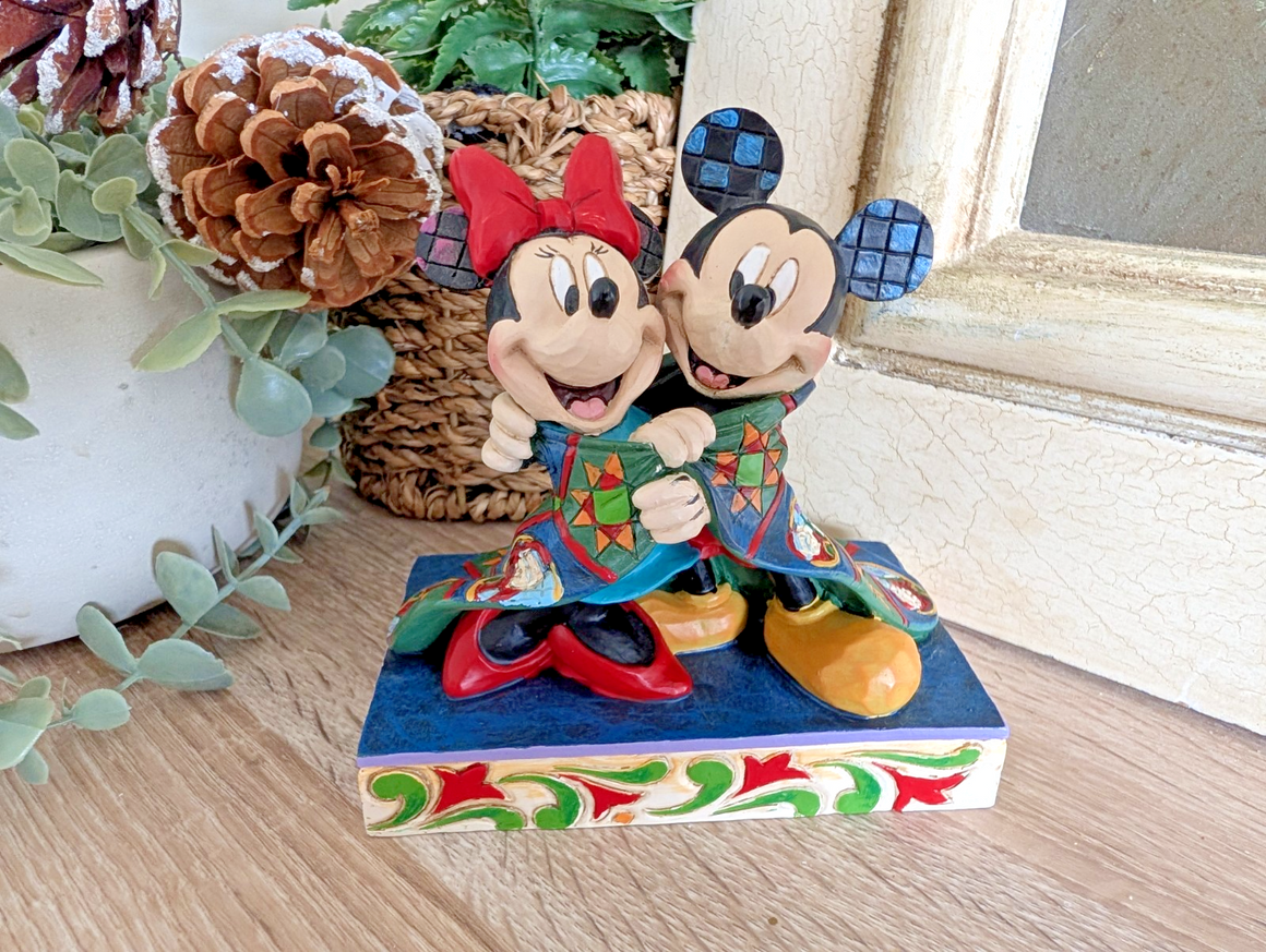 Disney Traditions Mickey and Minnie Warm Wishes 4057937 unboxed Christmas figurine