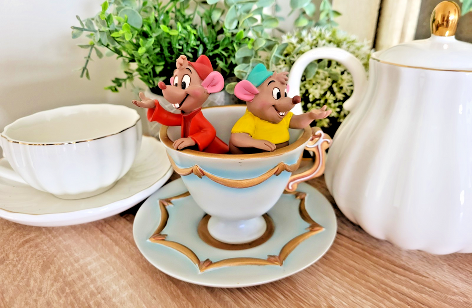 Disney Jaq And Gus Trinket Dish Disney Store Exclusive Cinderella Figurine0