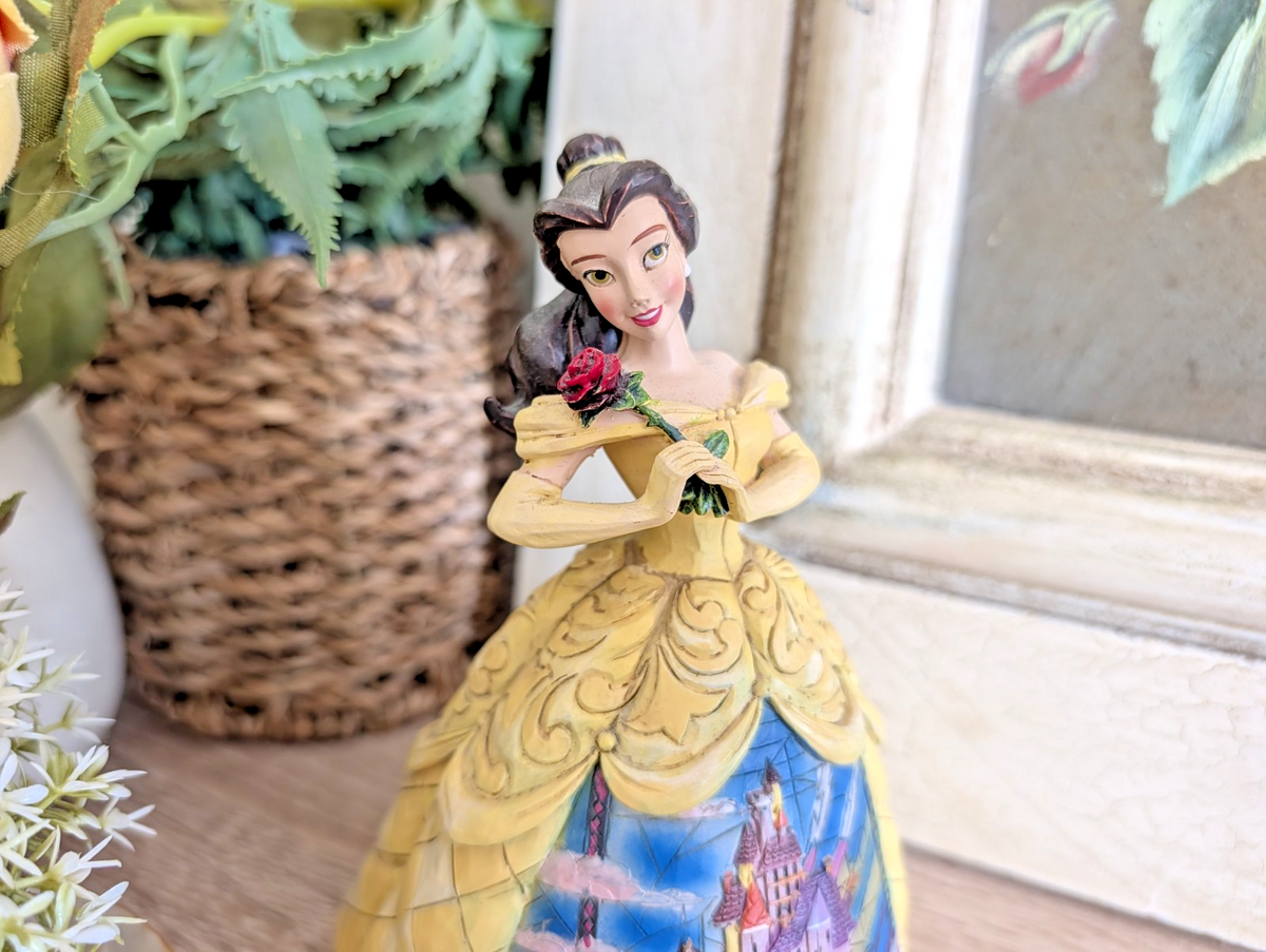Disney Traditions Belle Enchanted 4045238 Castle Dress figurine - view 2