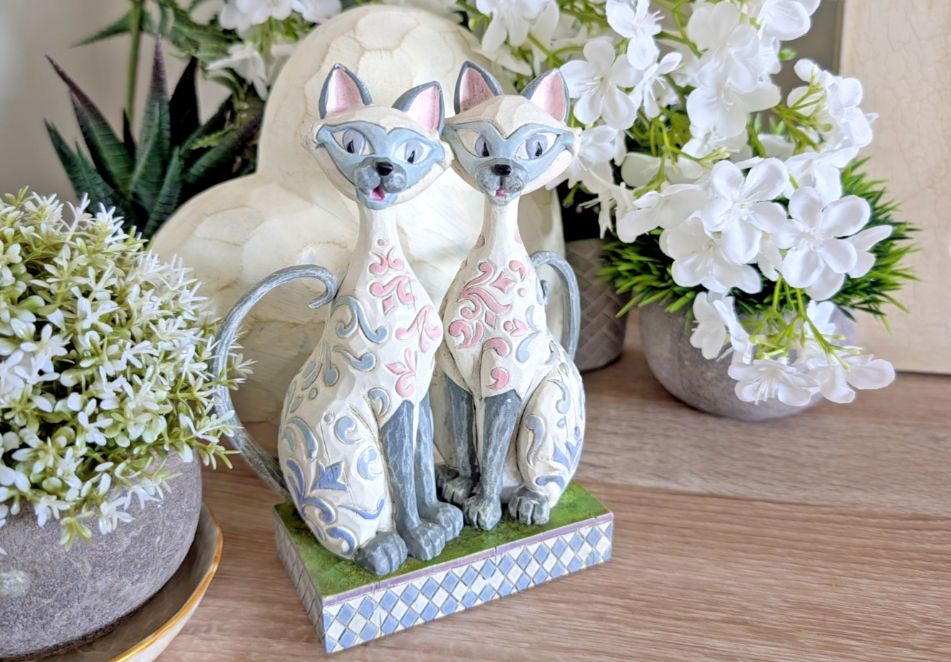 Disney Traditions Showcase Si & Am Scheming Suitors Figurine Lady & Tramp Boxed0