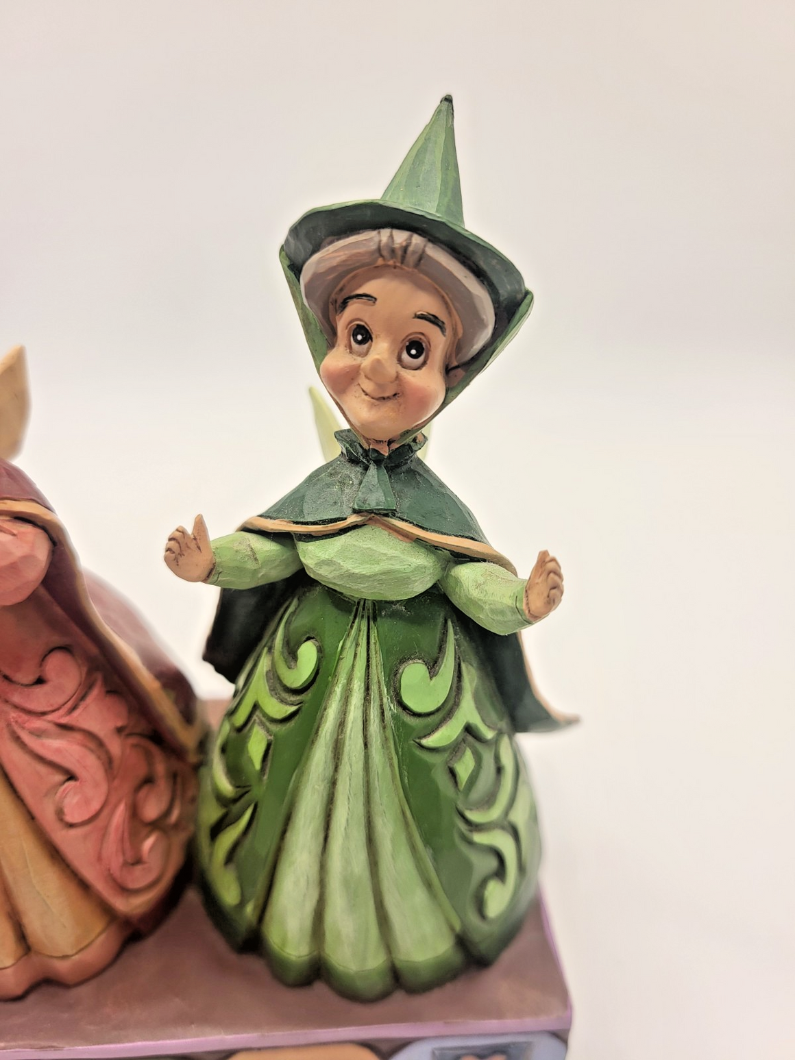 Disney Traditions Sleeping Beauty 3 Faires Figurine Flora Fauna & Merryweather14