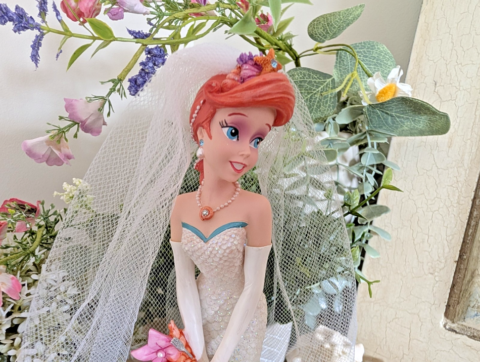 Disney Showcase Ariel Wedding Dress Haute Couture Figurine 4050707 Boxed