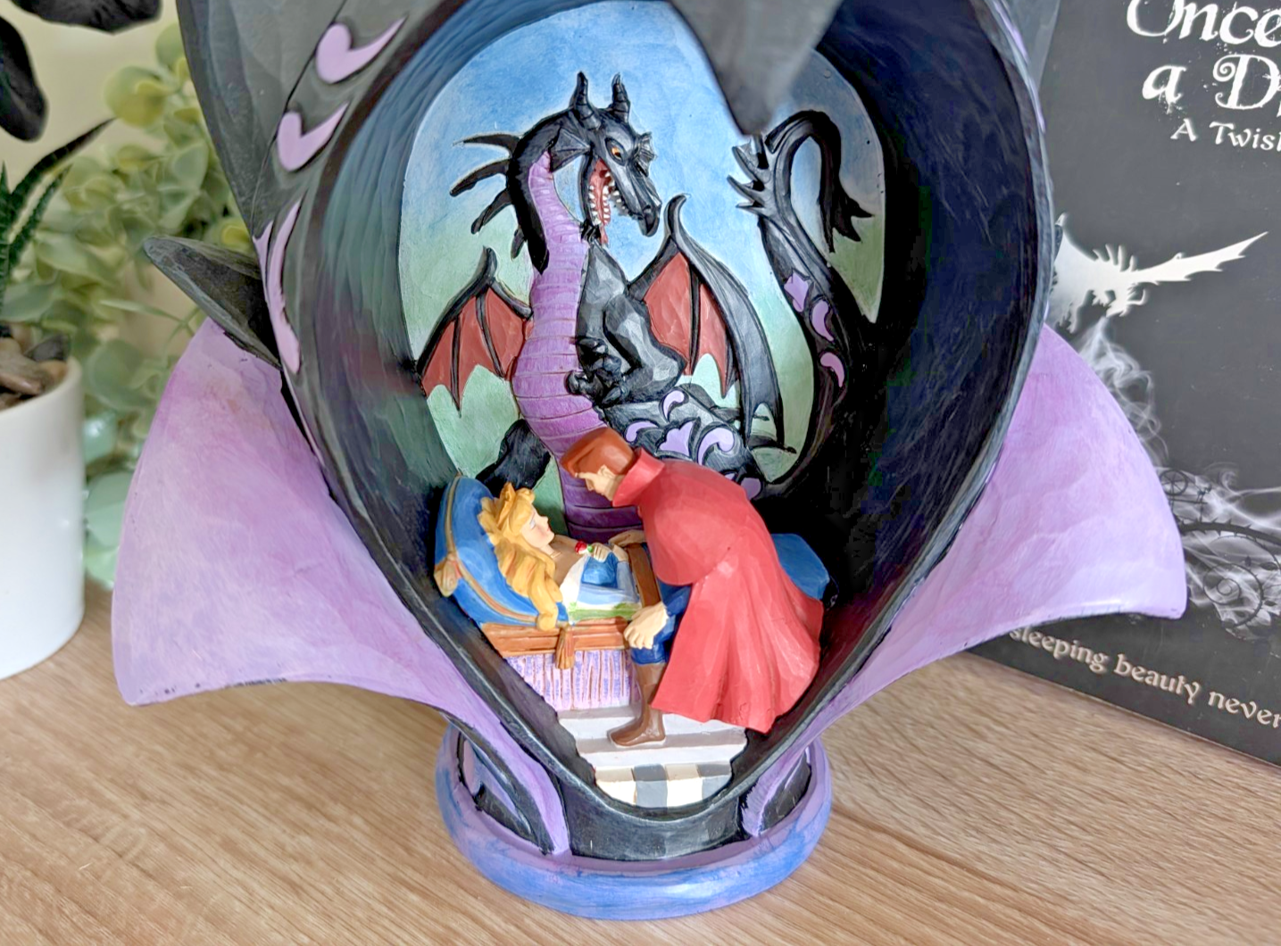 Disney Traditions True Love's Kiss Aurora Prince Philip and Maleficent figurine photo 2