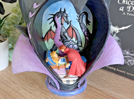 Disney Traditions True Love's Kiss Aurora Prince Philip and Maleficent figurine photo 2