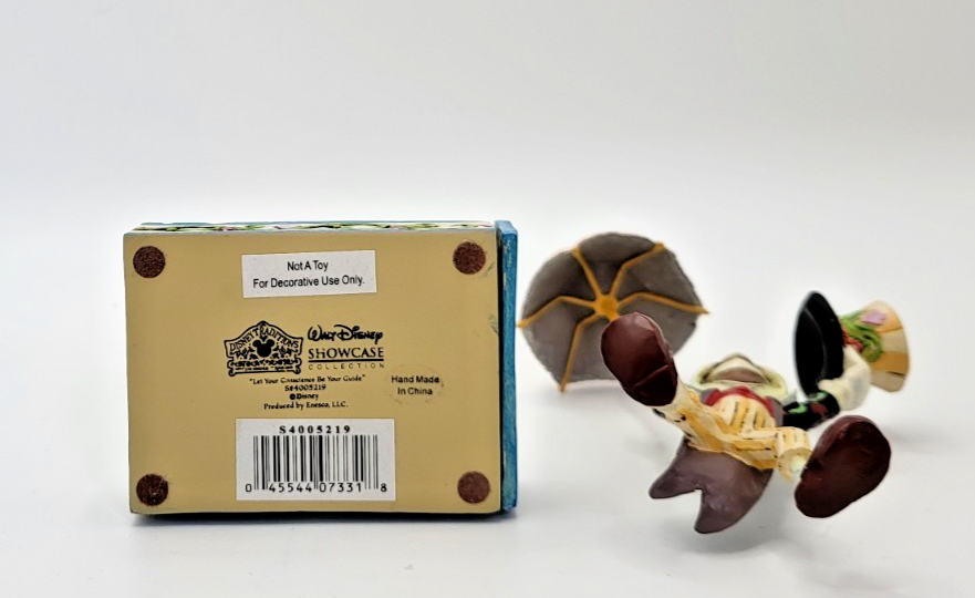 Disney Traditions Jiminy Cricket Figure Let Your Conscience Be Your Guide Boxed10