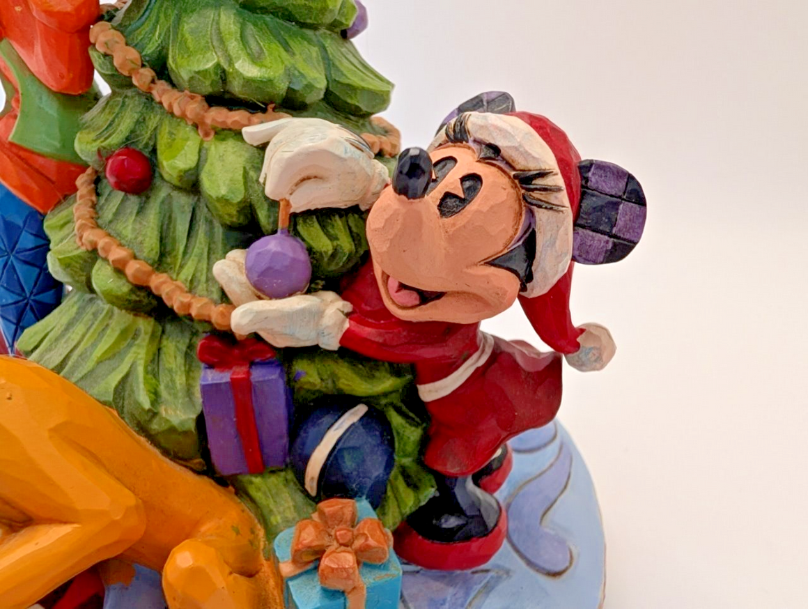 Disney Traditions Mickey and Friends Merry Tree Trimming 6008979 – original tag detail