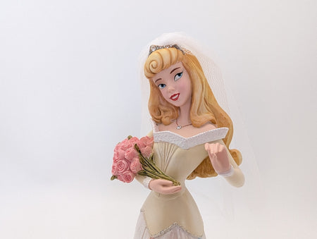 Disney Showcase Aurora Bride Sleeping Beauty unboxed figurine 4050708