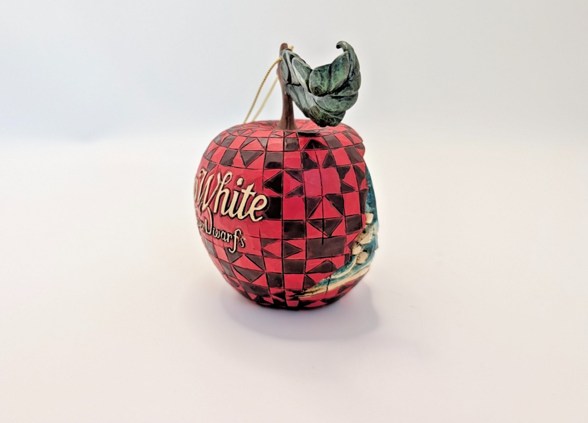 Disney Traditions Snow White apple hanging ornament A9047 – base and pattern detail