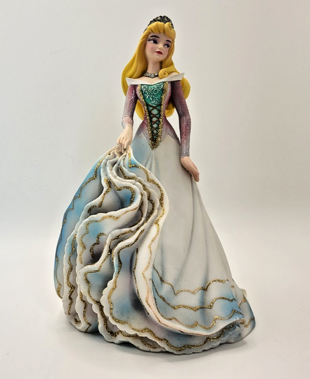 Disney Aurora Sleeping Beauty Couture de Force Figurine 4031543 Enesco Ornament9