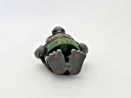 Bulda Frozen troll figurine by Enesco side detail