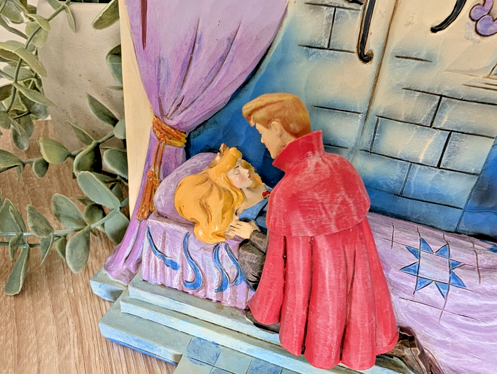 Disney Traditions Showcase Sleeping Beauty Figurine Boxed Enchanted Kiss J Shore4