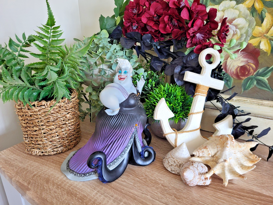 Disney Showcase Ursula Couture De Force Figurine The Little Mermaid Boxed1