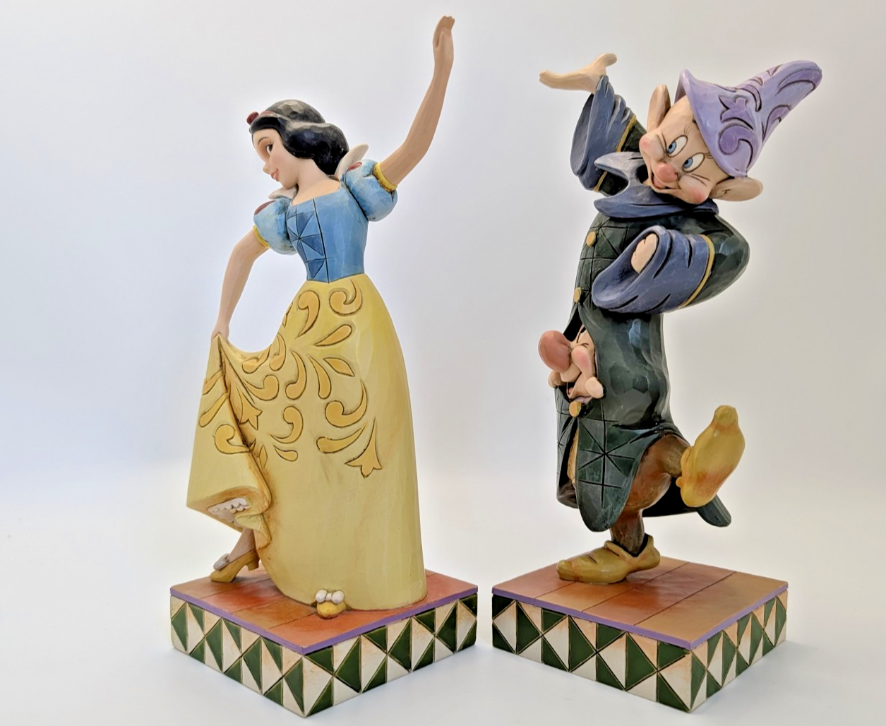 Disney Traditions Snow White and Dopey Dancing Partners boxed figurine