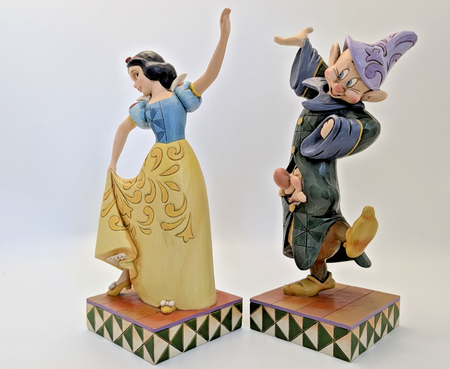 Disney Traditions Snow White and Dopey Dancing Partners boxed figurine