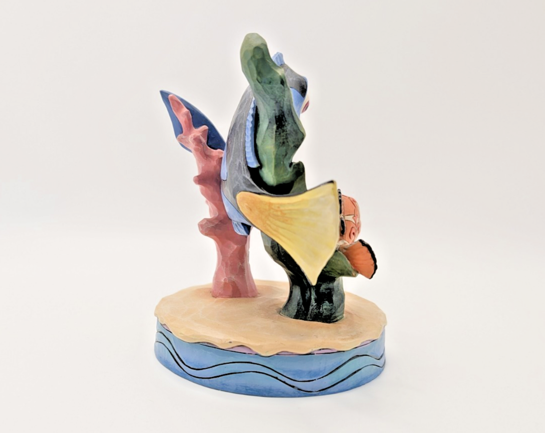Disney Traditions Showcase Finding Nemo Floating Friendship Dory Fish Figurine9