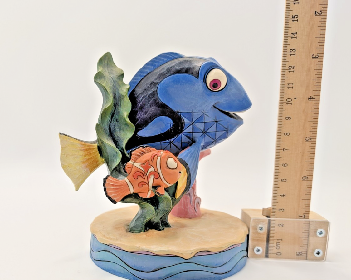 Disney Traditions Showcase Finding Nemo Floating Friendship Dory Fish Figurine14