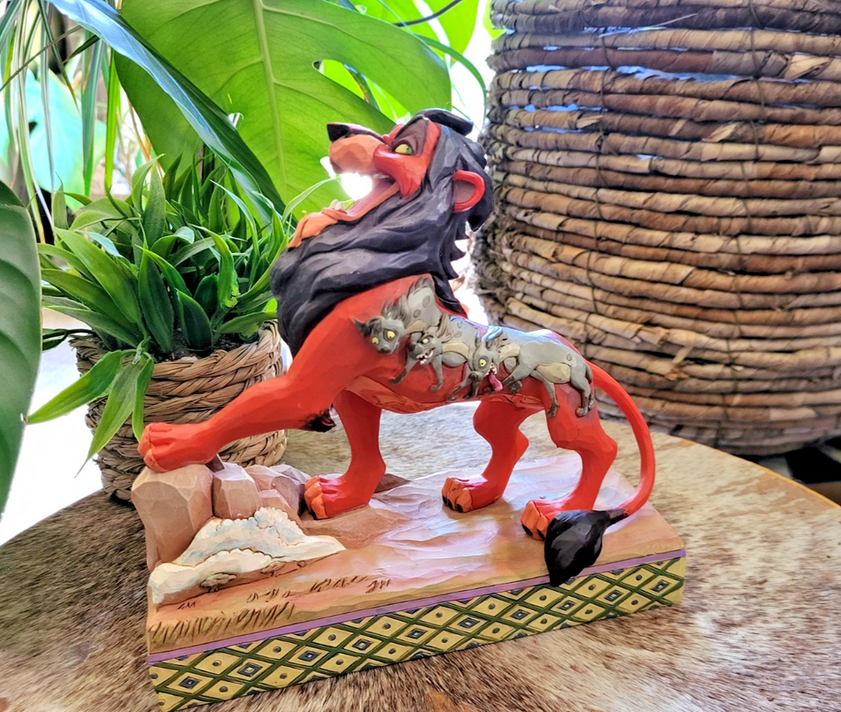 Disney Traditions Scar Figure Lion King Villain Preening Predator 6001268 Boxed0