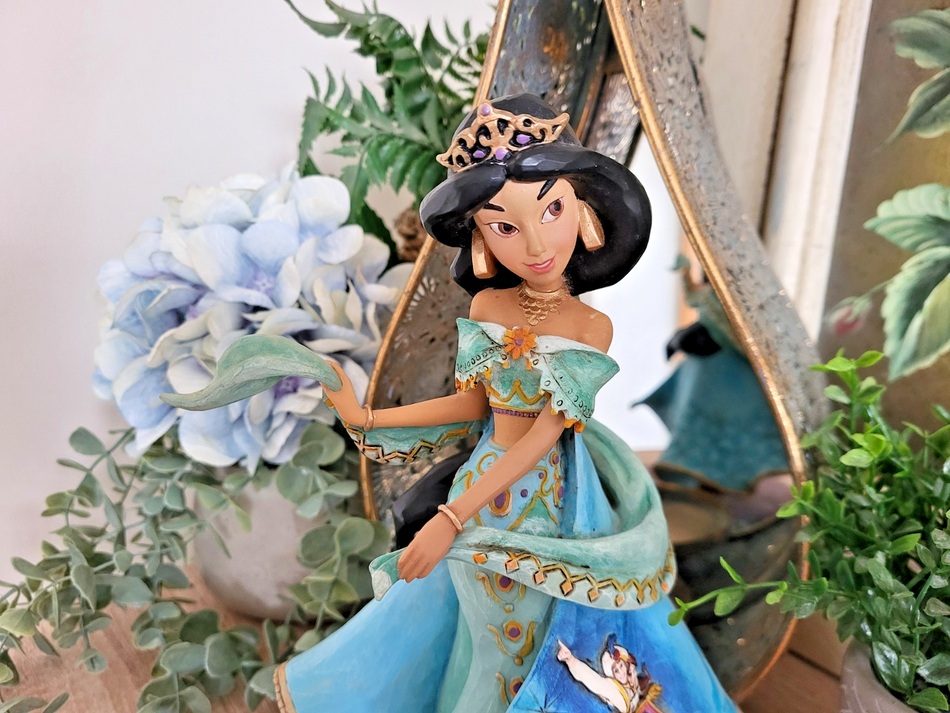 Disney Traditions Showcase Jasmine Shining Shimmering Splendid Figurine Aladdin1