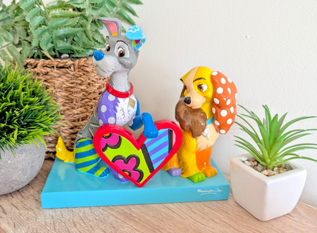 Disney Britto Lady and the Tramp 6008528 unboxed figurine - front view
