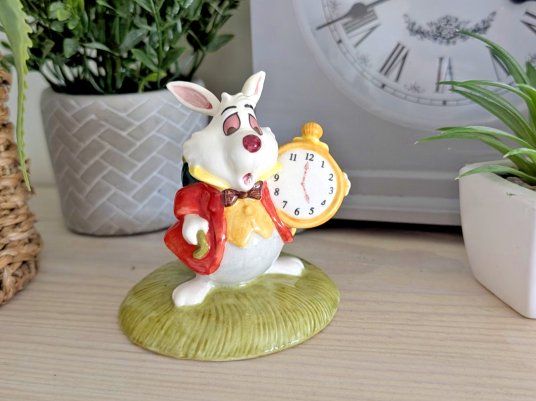 Alternate view of Royal Doulton White Rabbit AW5 limited edition figurine 461 of 2000
