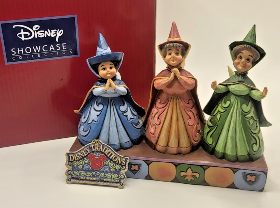 Disney Traditions Sleeping Beauty 3 Faires Figurine Flora Fauna & Merryweather1