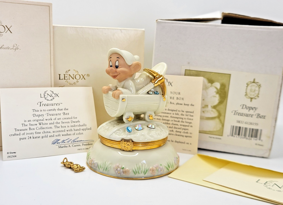 Lenox Disney Dopey Treasure Box Snow White COA COMPLETE Trinket Box With Charm0