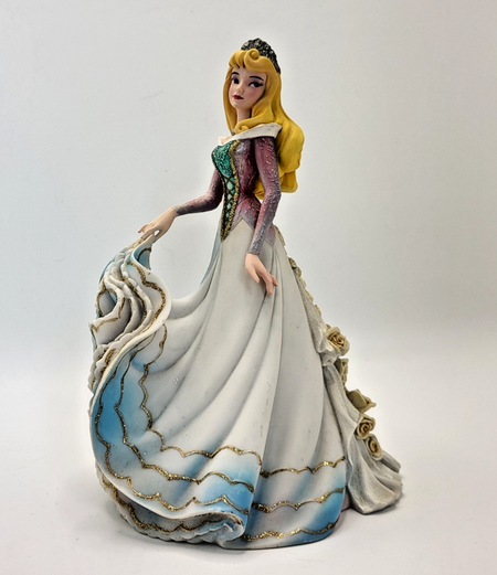 Disney Aurora Sleeping Beauty Couture de Force Figurine 4031543 Enesco Ornament1