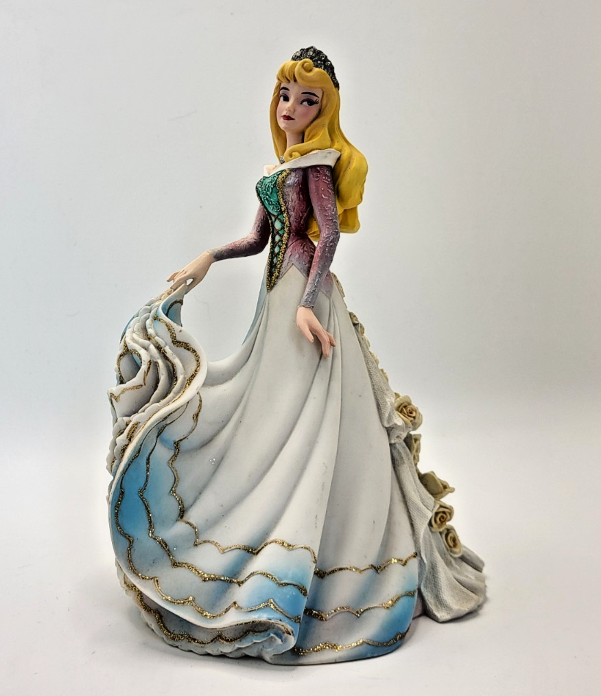 Couture de Force Disney Aurora Sleeping Beauty Figurine 4031543 Enesco