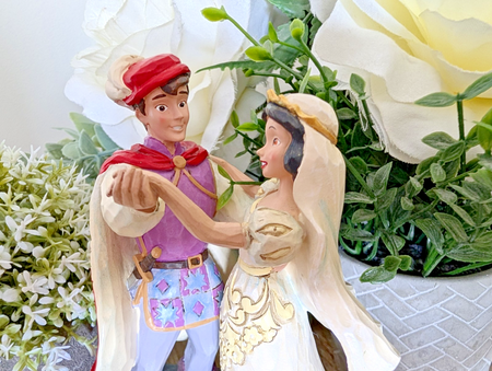 Disney Traditions Snow White The First Dance figurine 4056747 photo 2