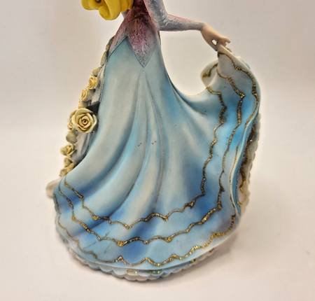 Disney Aurora Sleeping Beauty Couture de Force Figurine 4031543 Enesco Ornament17