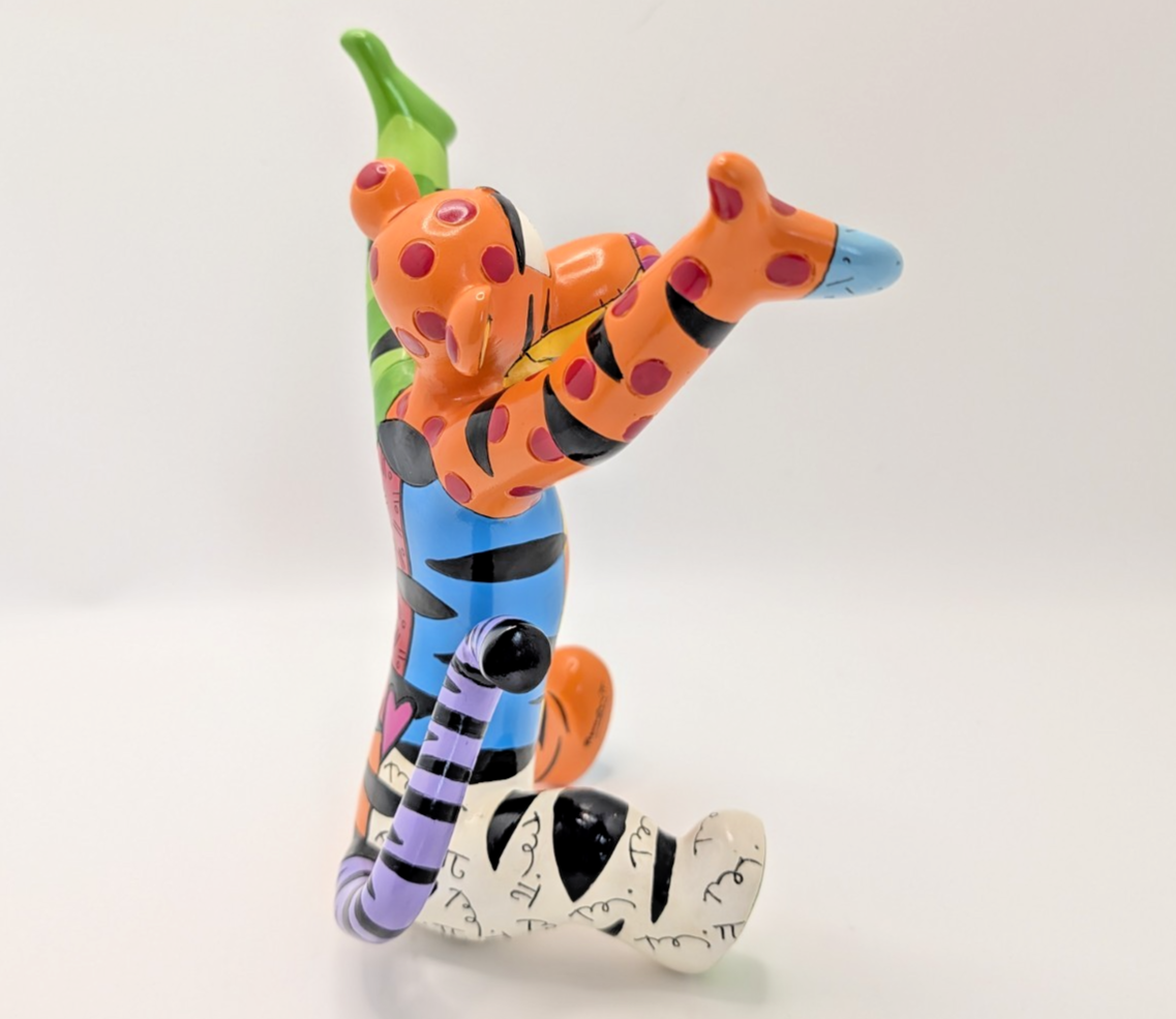 Disney Britto Tigger 4044121 Winnie the Pooh pop art figurine - view 8